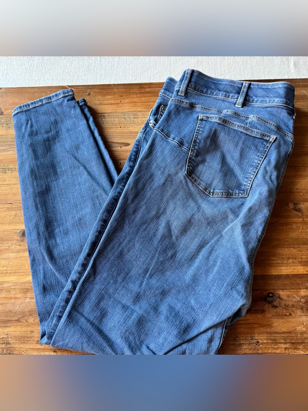 Torrid Women’s Bombshell Skinny Premium Stretch Jeans in Medium Blue Wash - Tall